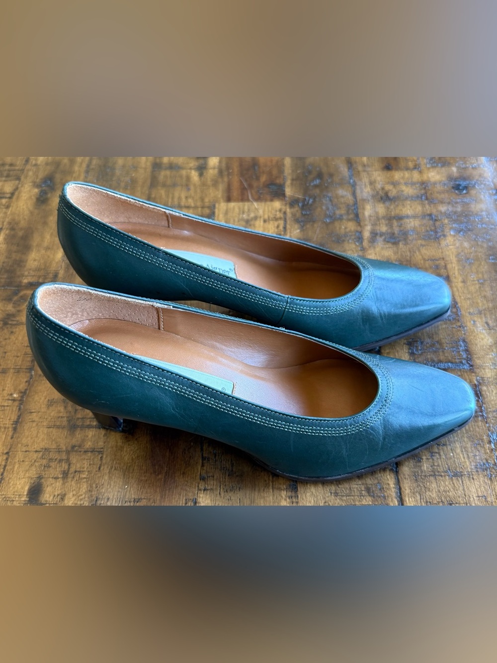 Vintage Etienne Aigner Kaylee Kitten Heels • Hunter Green • Size 7 • Leather